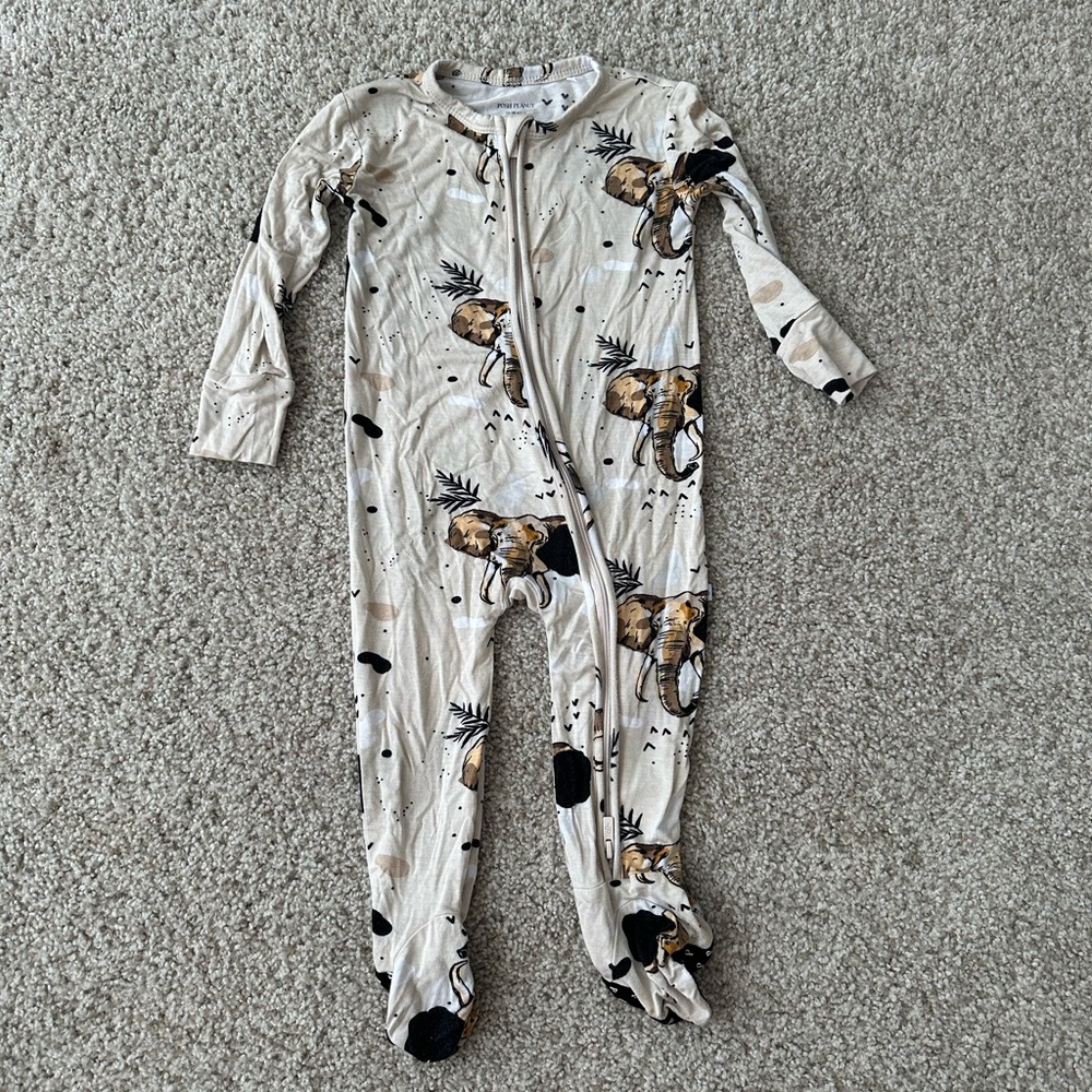 Posh Peanut 12-18 month Zippie